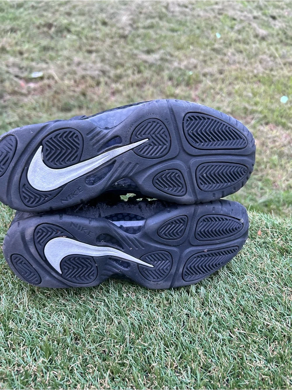Nike ,Air Foamposite One Stealth Sneakers, kid Size 5.5y,Clean